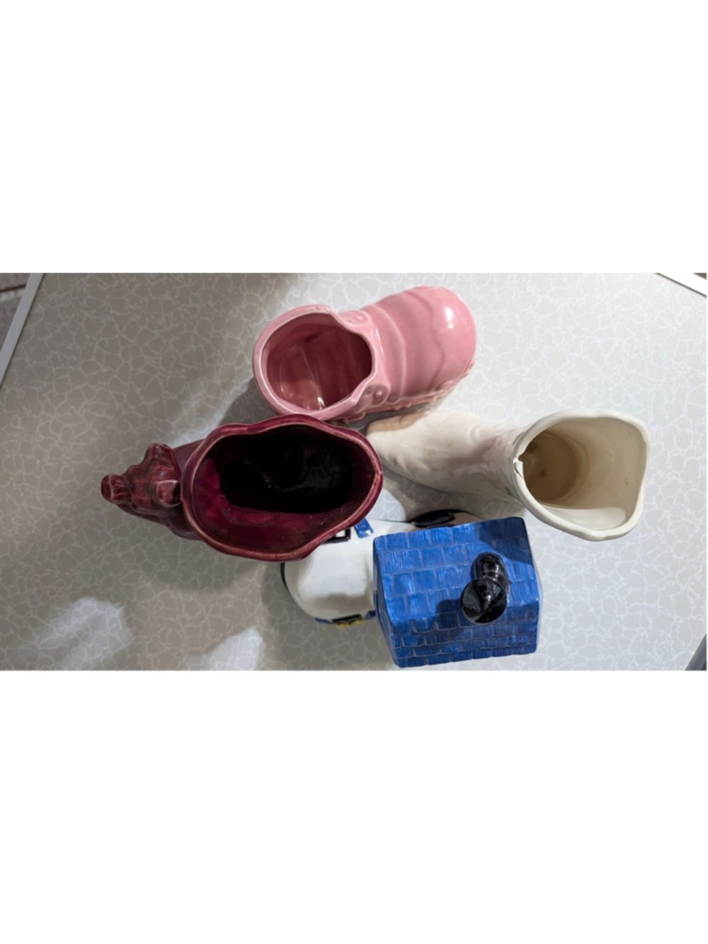 4 Unbranded Vintage ceramic shoe planters or vases - Picture 3 of 4